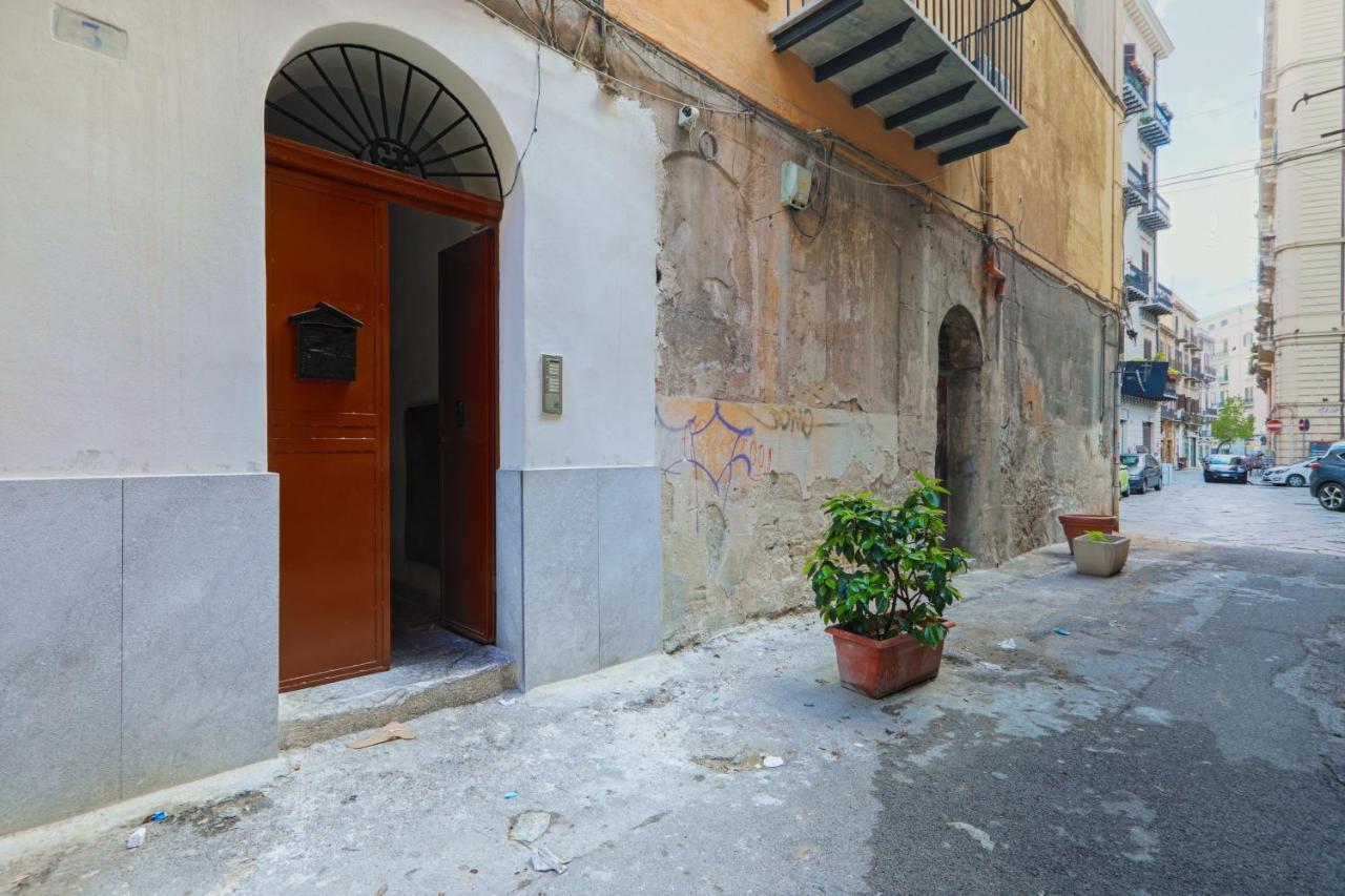 Casa Di Molly Cozy Apartment Near Via Roma Palermo Eksteriør bilde